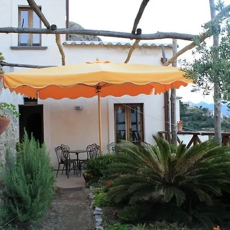 Lantico Borgo Dei Limoni ベッド・アンド・ブレックファスト