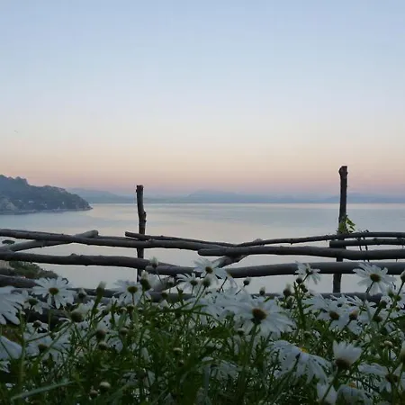 Lantico Borgo Dei Limoni 5*
