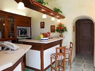 ベッド・アンド・ブレックファスト Lantico Borgo Dei Limoni 5*